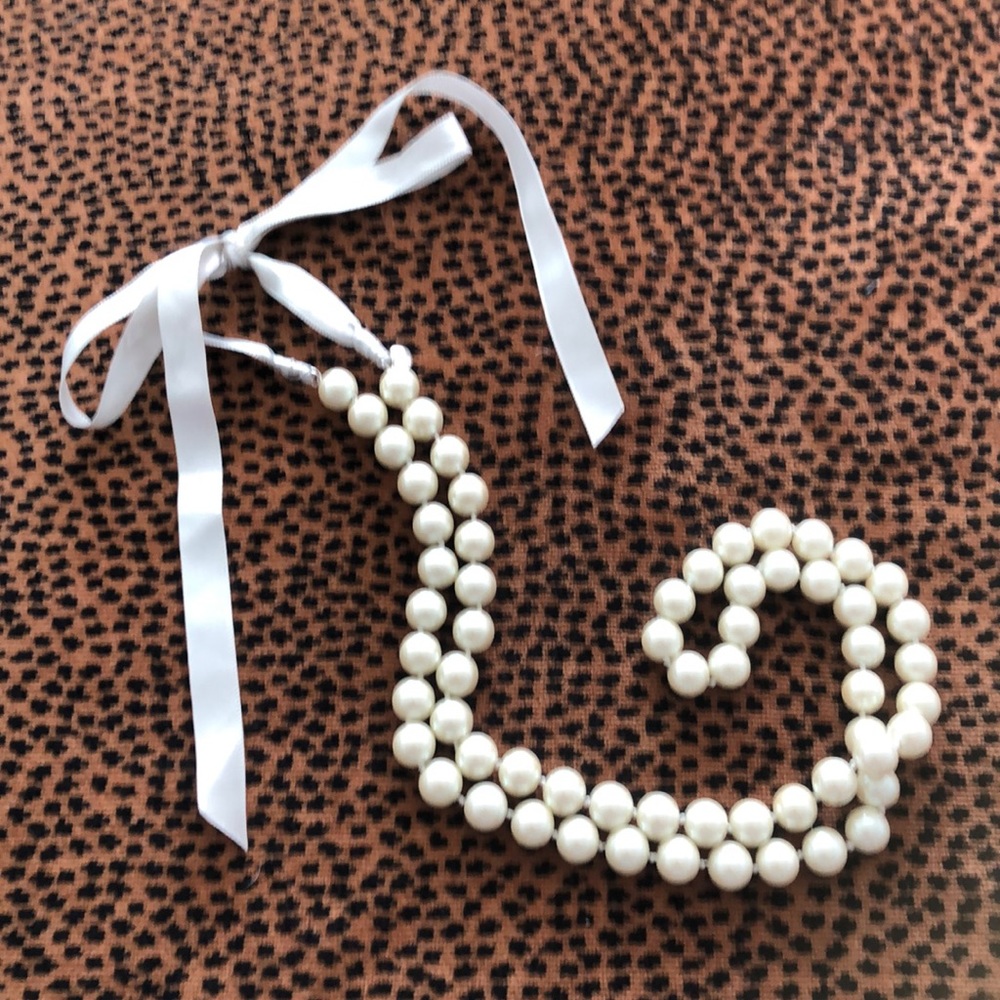 Vintage JCrew Pearl Ribbon Tie Necklace